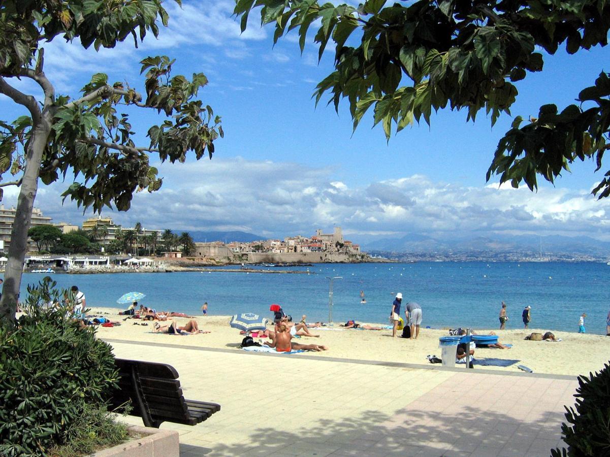 Crew Lighthouse Vandrarhem Antibes Exteriör bild